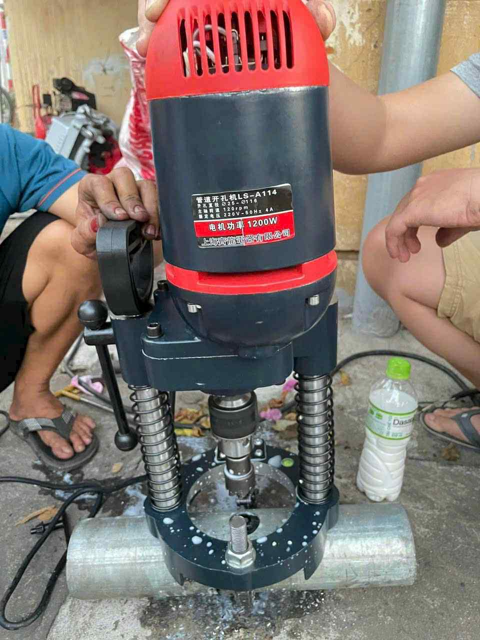 May-khoet-lo-ong-ls-a114 (6) May-khoet-lo-ong-ls-a114