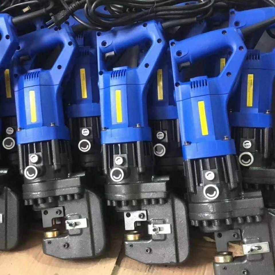 may-dot-thuy-luc-cu-hang-bai may-dot-thuy-luc-cu-hang-bai